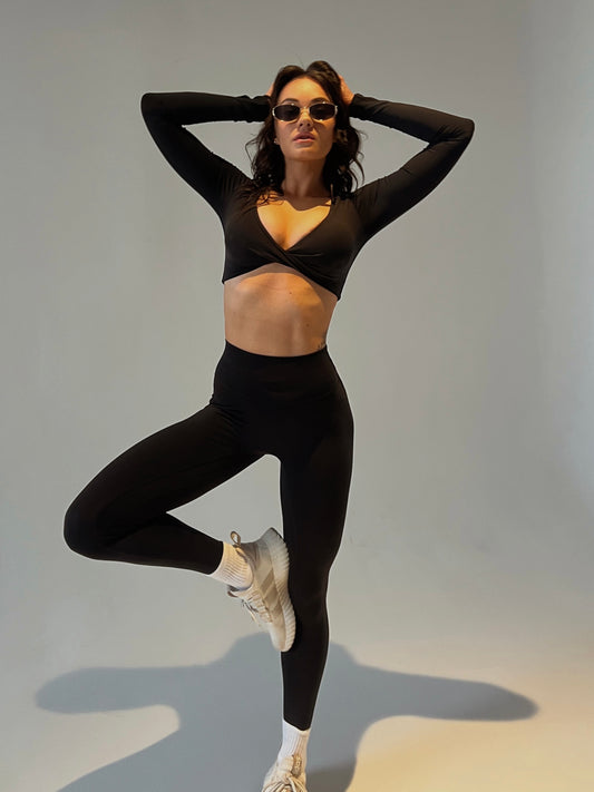The Twist Crop Set